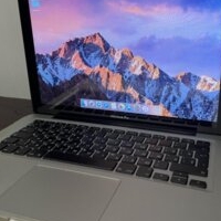 apple macbook 13pro